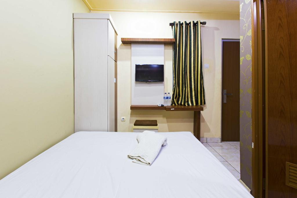 Reddoorz @ Tebet Asem Baris Hotel จาการ์ตา ภายนอก รูปภาพ